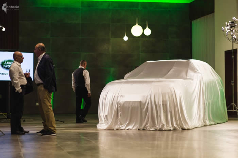 New Defender unveil this Monday? | FunRover